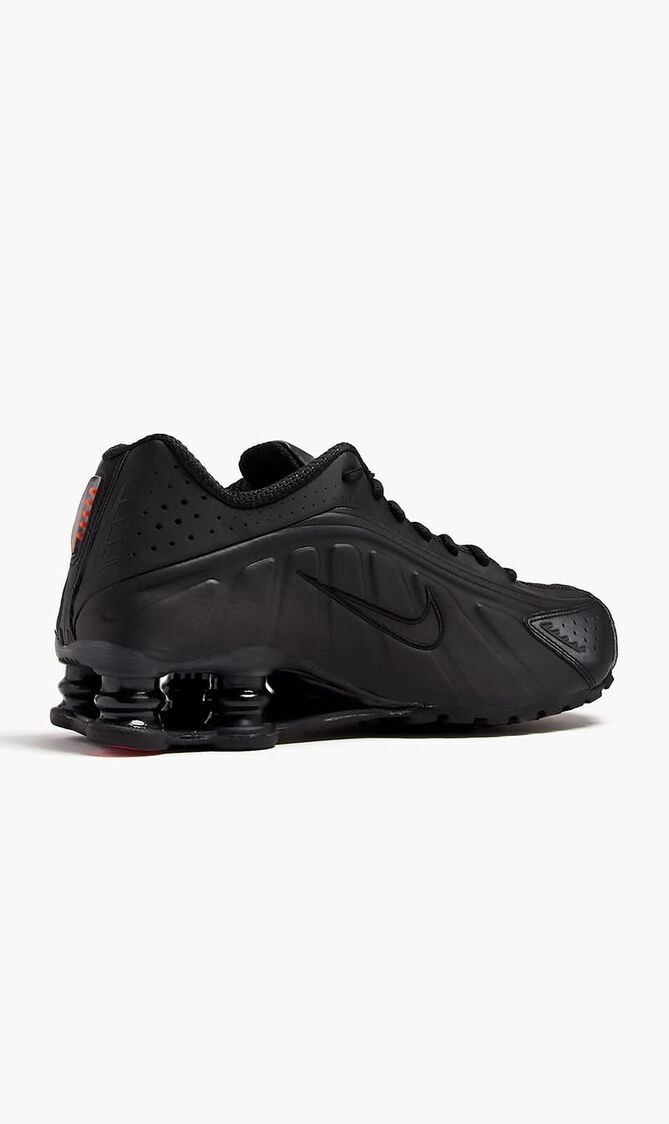 Shox R4 Sneakers