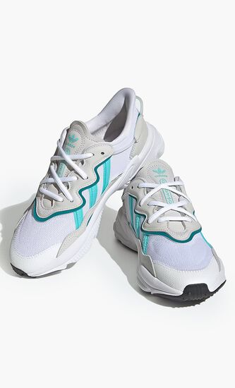 Ozweego Sneakers
