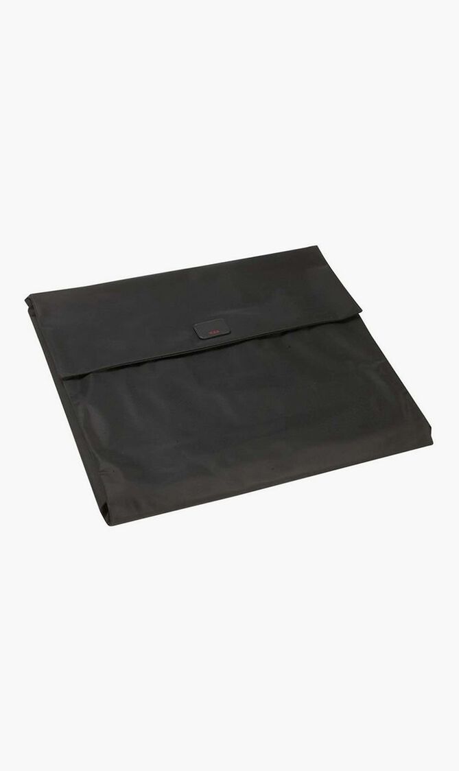 TUM TRAVEL ACCESS. MEDIUM FLAT FOLDING PACK