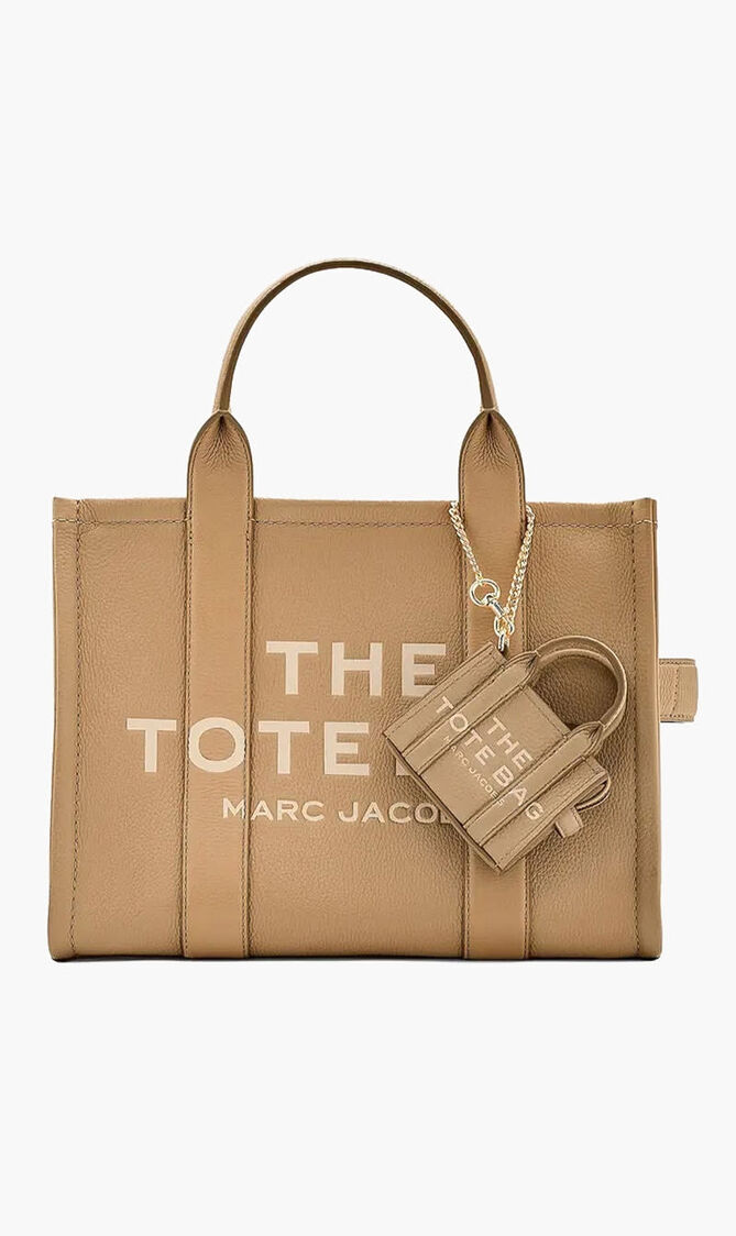 THE NANO TOTE CHARM