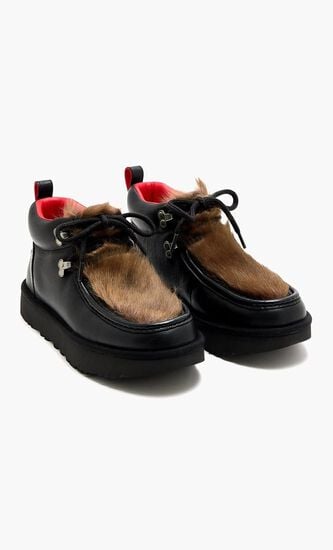 M UGG AMBUSH BOOT