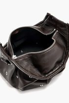 حقيبة بولسيرا بفتحات معدنية