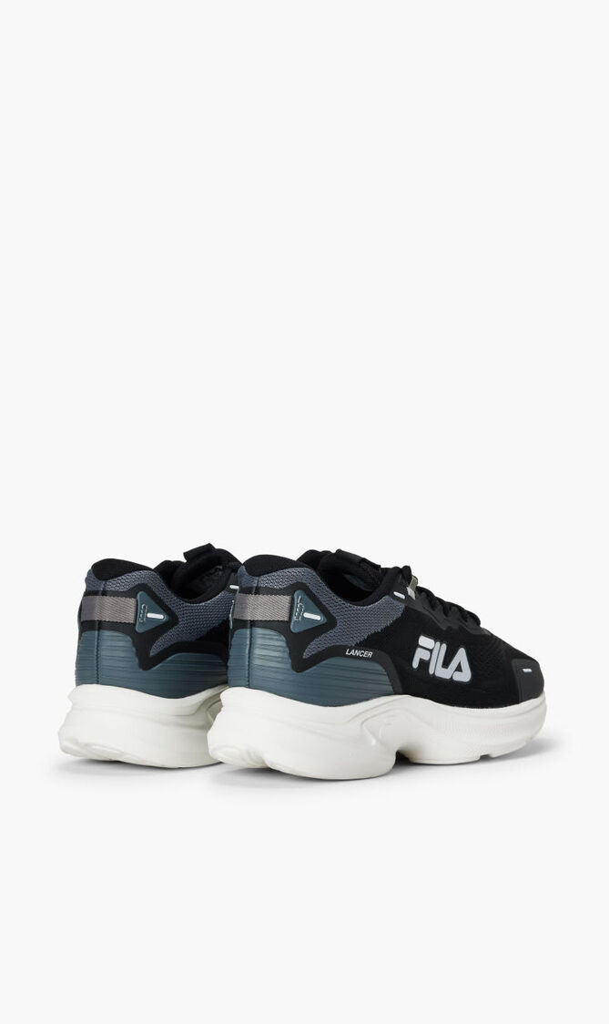 Lancer Sneakers