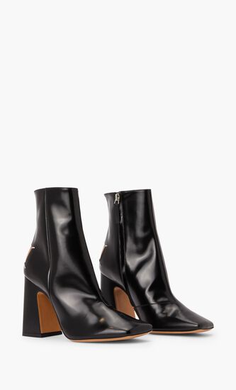 ANKLE BOOT