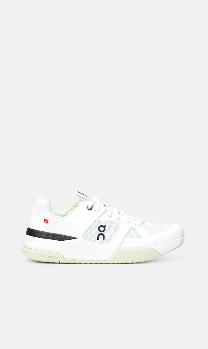 THE ROGER CH PRO YOUTH