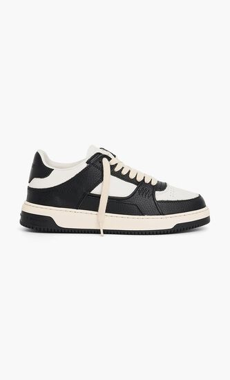 Apex Low Sneakers