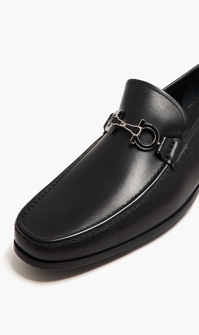 Chris Moccasins
