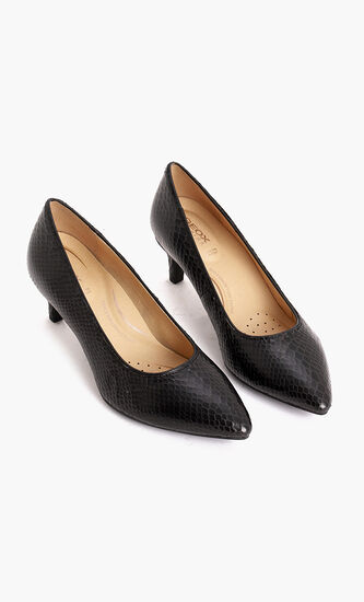 Forsythia Leather Pumps