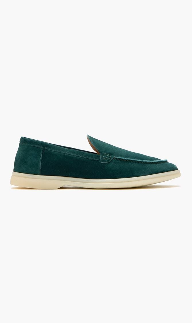 LOAFER