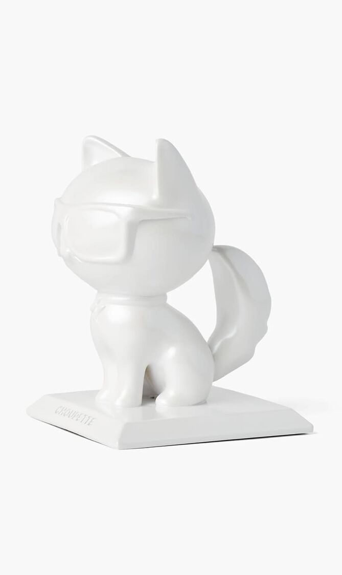 Ikonik 2.0 Choup Statue