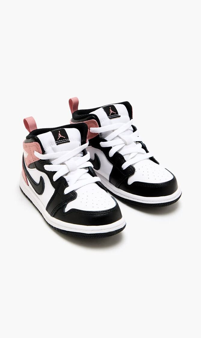 Jordan 1 Mid sneakers