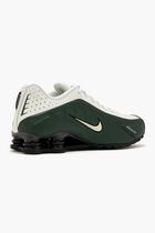 NIKE SHOX R4