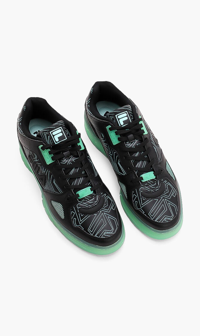 Teratach 600 GID Sneakers