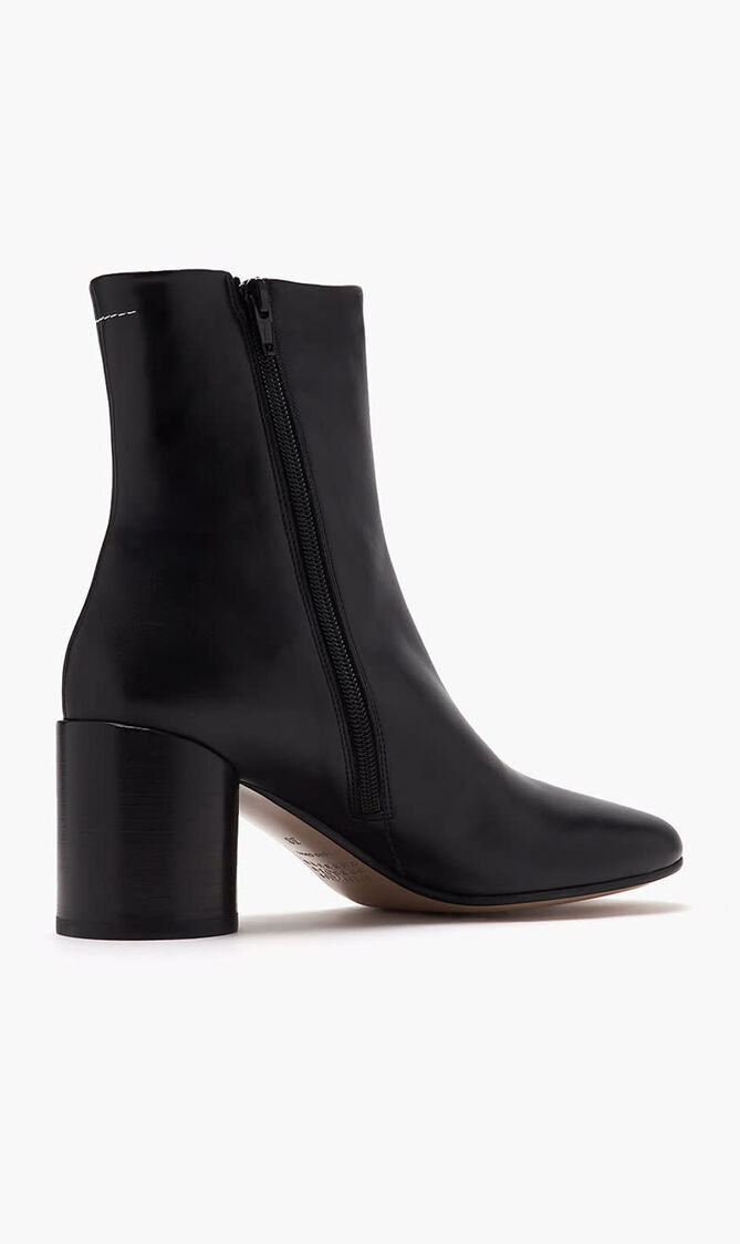 ANKLE BOOT