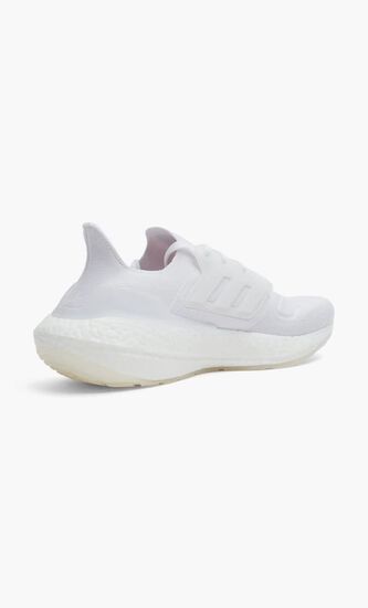 UltraBoost 22 Sneakers