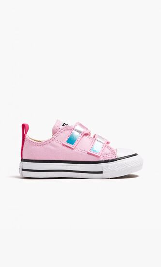 Chuck Taylor All Star 2V Sneakers