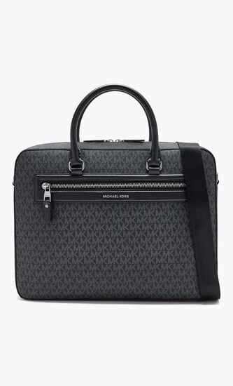 حقيبة عمل بشعار العلامة