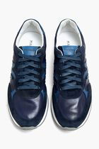 Yoki sneakers