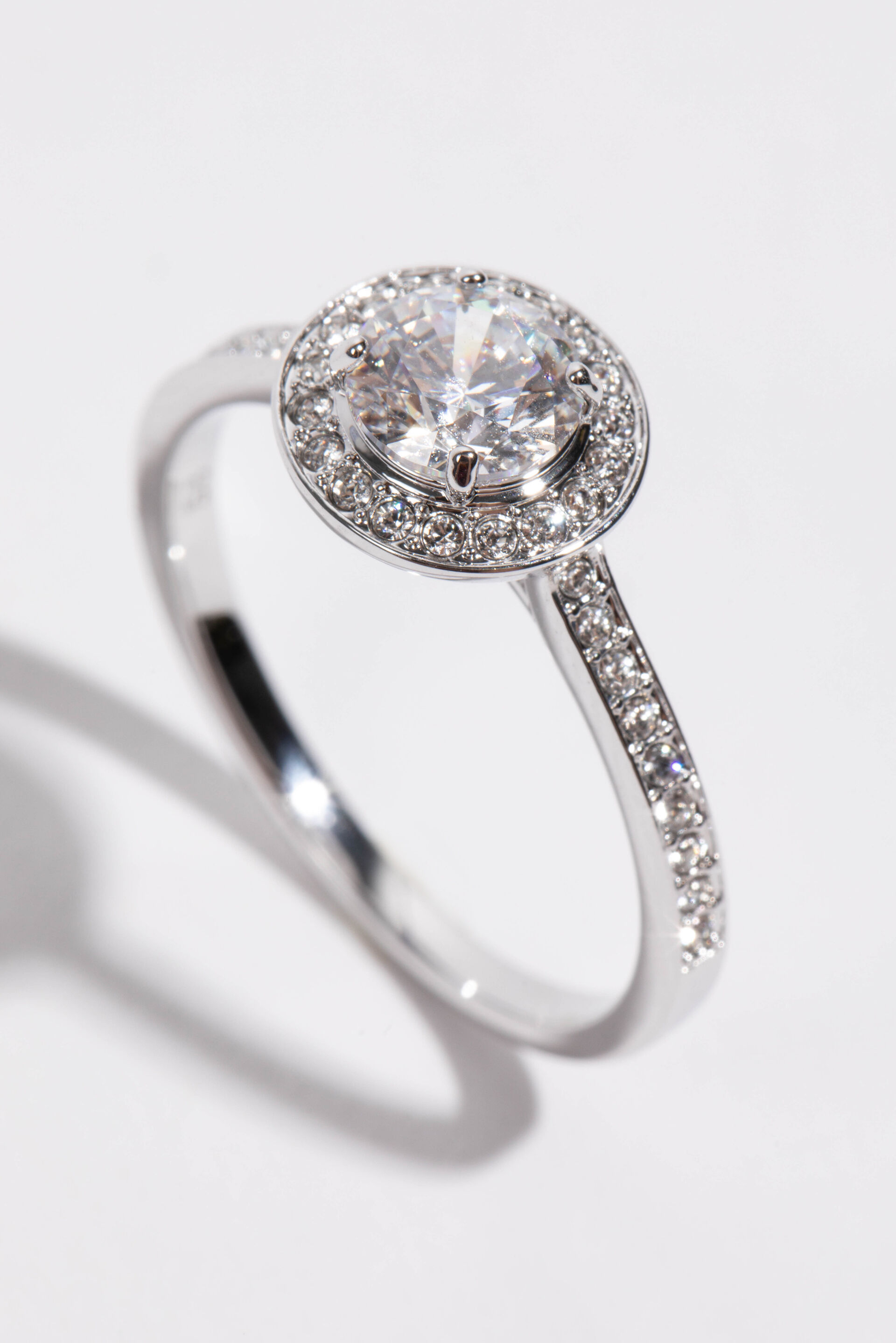 Top 165 swarovski attract light round ring latest xkldase.edu.vn