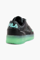 Teratach 600 GID Sneakers