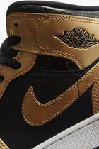 Air Jordan 1 Mid Sneakers