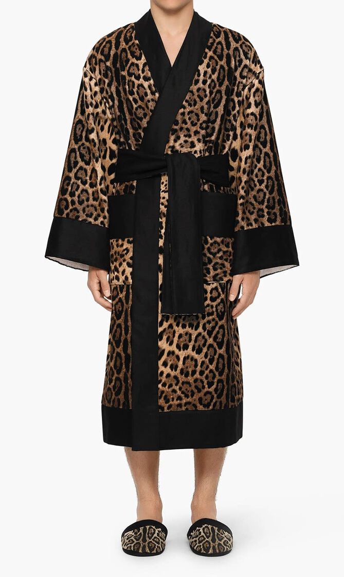DGA LEOPARD BATHROBE