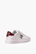 Kapri Sneakers