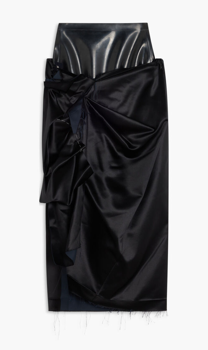 BLACK MIDI SKIRT