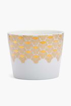 Razan Alazzouni Rose Oud Candle