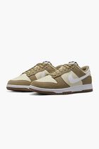 NIKE DUNK LOW RETRO SE ESS 2