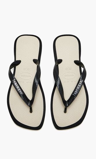 Top Fusion Square Flip Flops