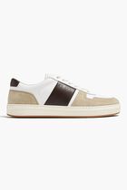 H668 Sneakers