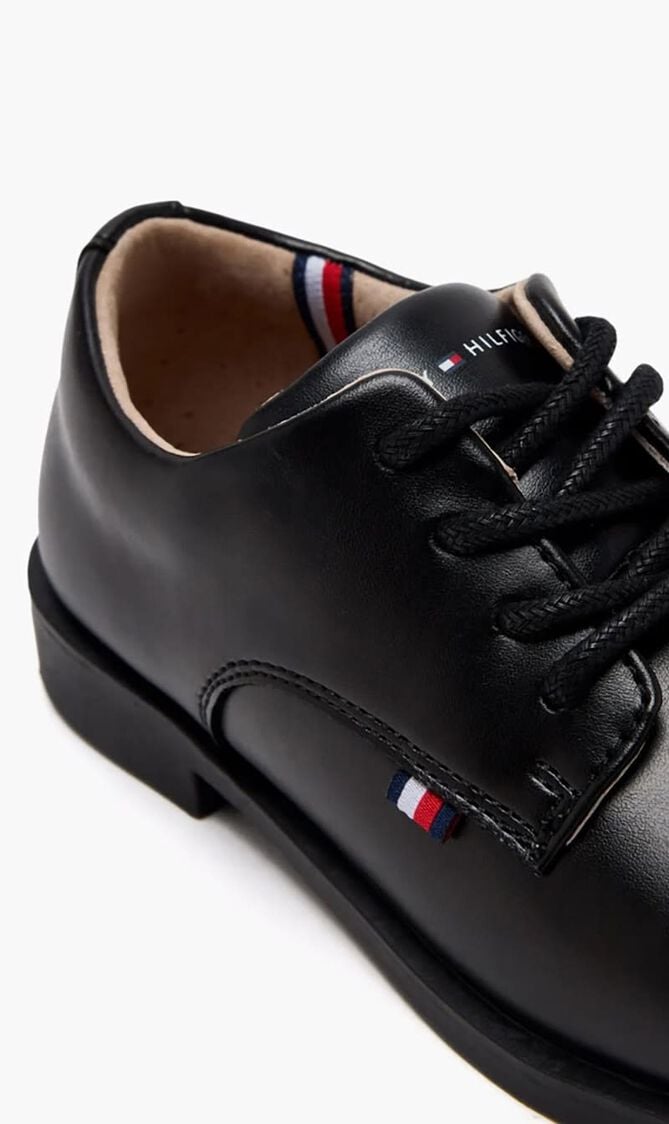 LOW CUT LACE UP SHOE BLACK