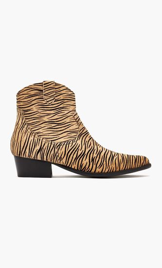 COWBOY BOOTS