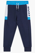TRACKPANTS