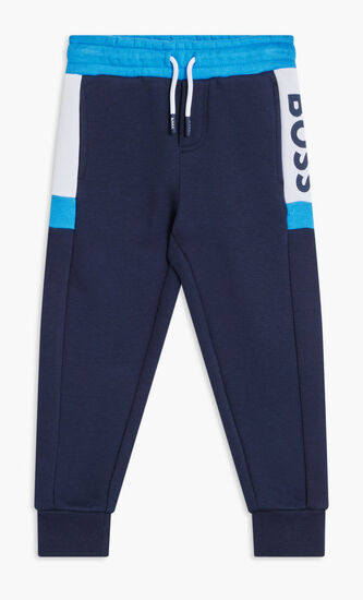 TRACKPANTS