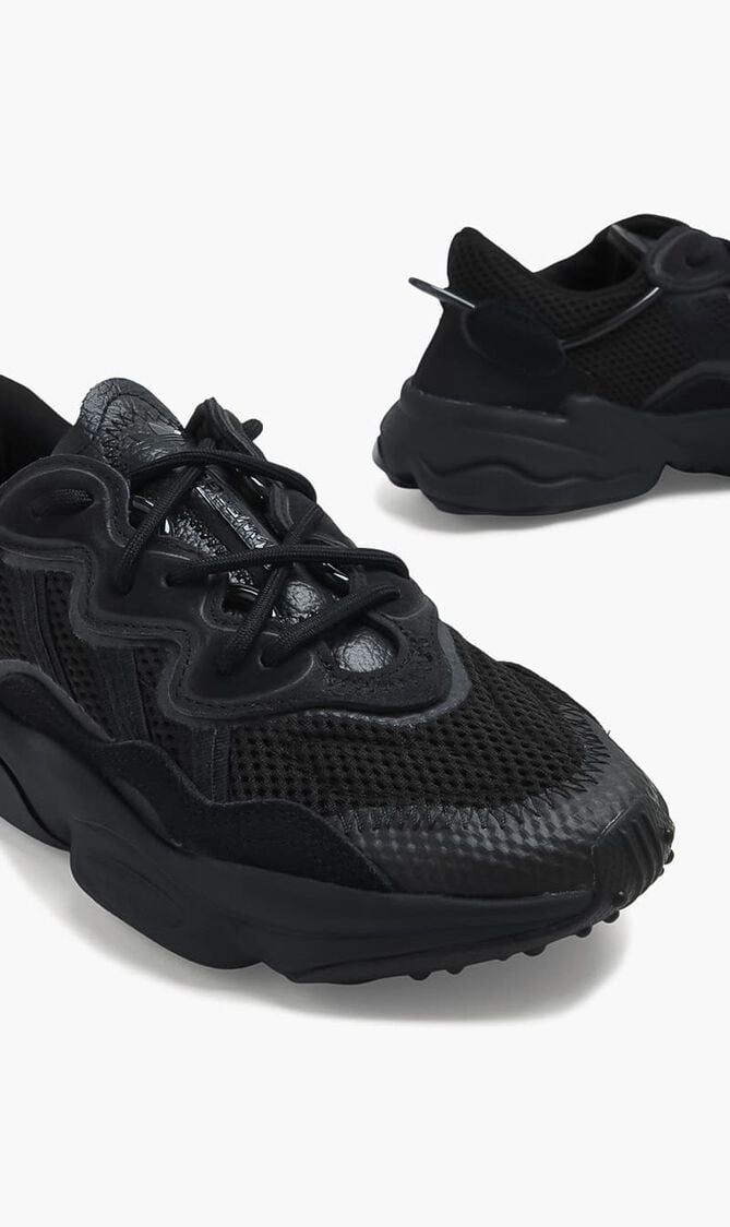 Ozweego Sneakers