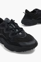 Ozweego Sneakers