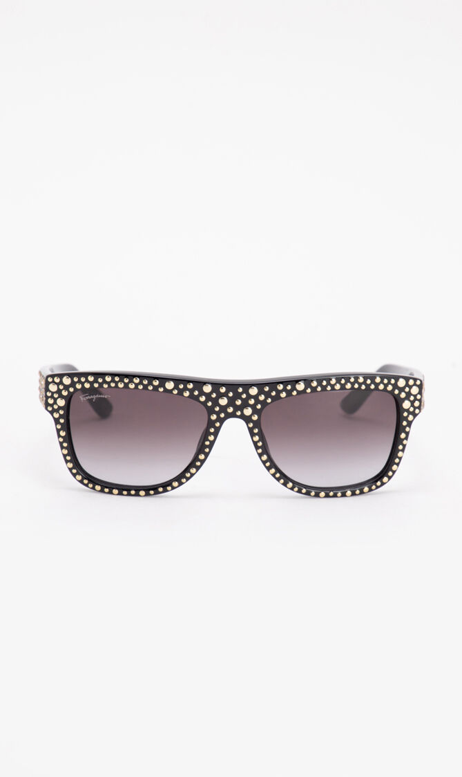 Studs Boutique Wayfarer Sunglasses