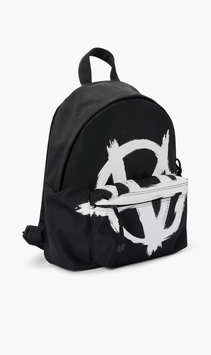 バッグ 20AW ANARCHY LOGO NEW CLASSIC BACKPACK Buy VETEMENTS ANARCHY LOGO BACKPACK for AED 1995.00 | The
