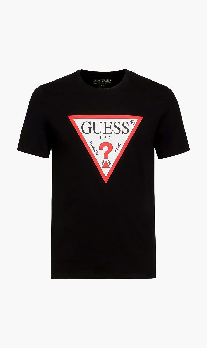 GUESS Original Logo T shirt AED 60.00