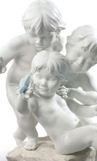 LLD  CHILDREN'S CURIOSITY