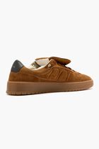 Model 2 Soccer Sneakers