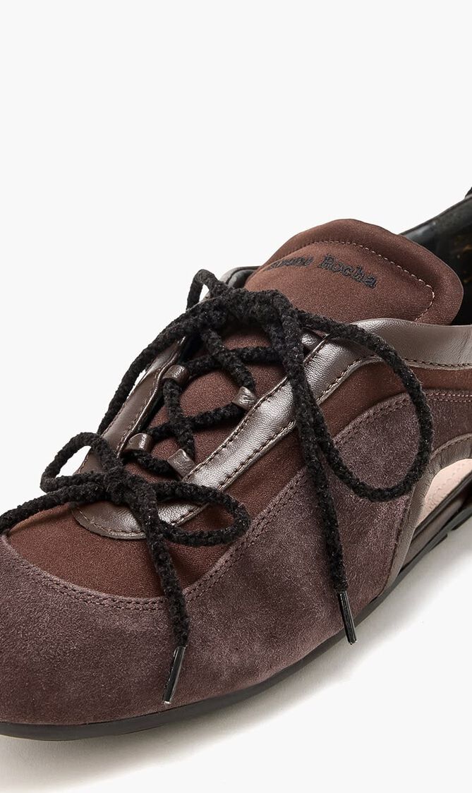 Cut Out Ballerina Grip Sneakers