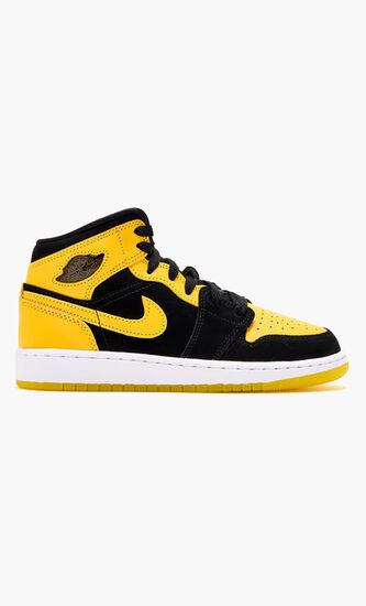 Air Jordan 1 Mid sneakers