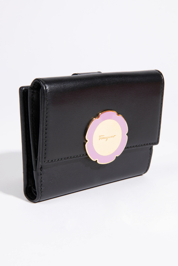 

Salvatore Ferragamo Leather Wallet