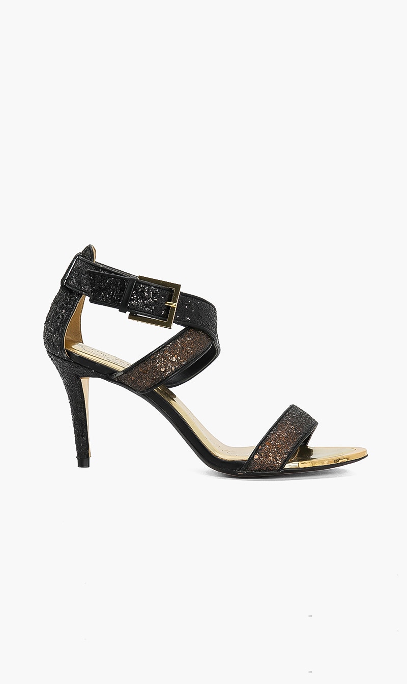 

Kahura Heels And Pumps