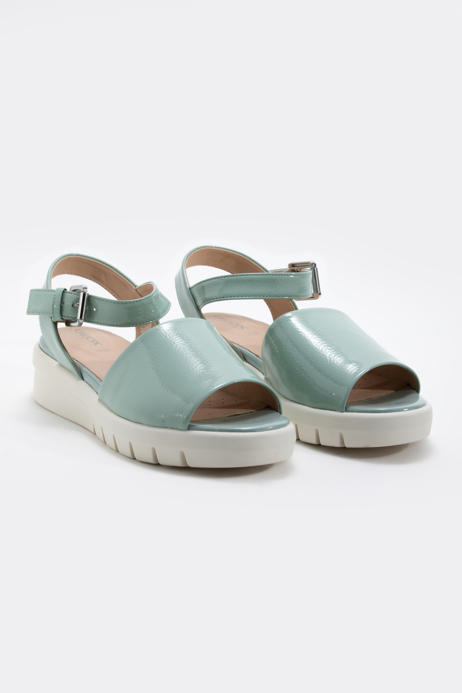 

Geox D Wumbley Sand A Sandals