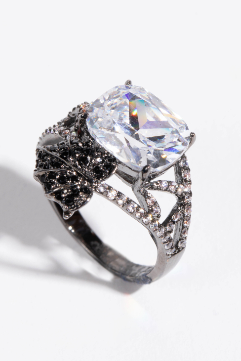 

Kenneth Jay Lane Pave Ring