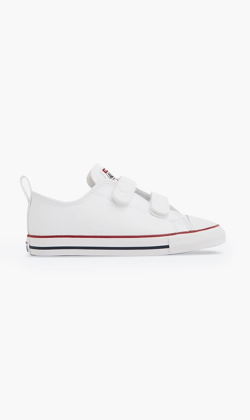 

Converse White Chuck Taylor All Star Sneakers for Boys | The Deal Outlet